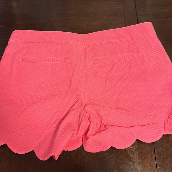 Lilly Pulitzer- The buttercup short (set of 2) - Picture 3 of 6